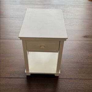 American girl doll dreamy nightstand for 18 inch dolls